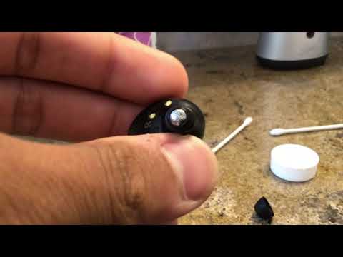 How to clean Samsung Galaxy Buds!